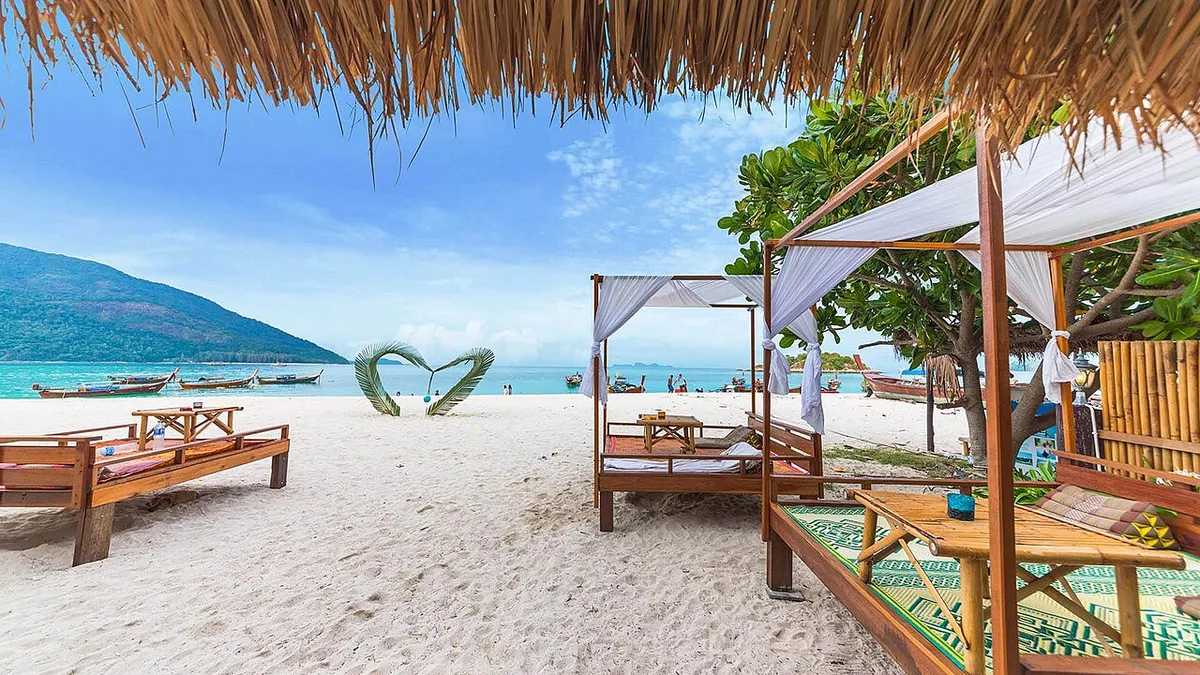 Sunrise Beach in Koh Lipe, Thailand